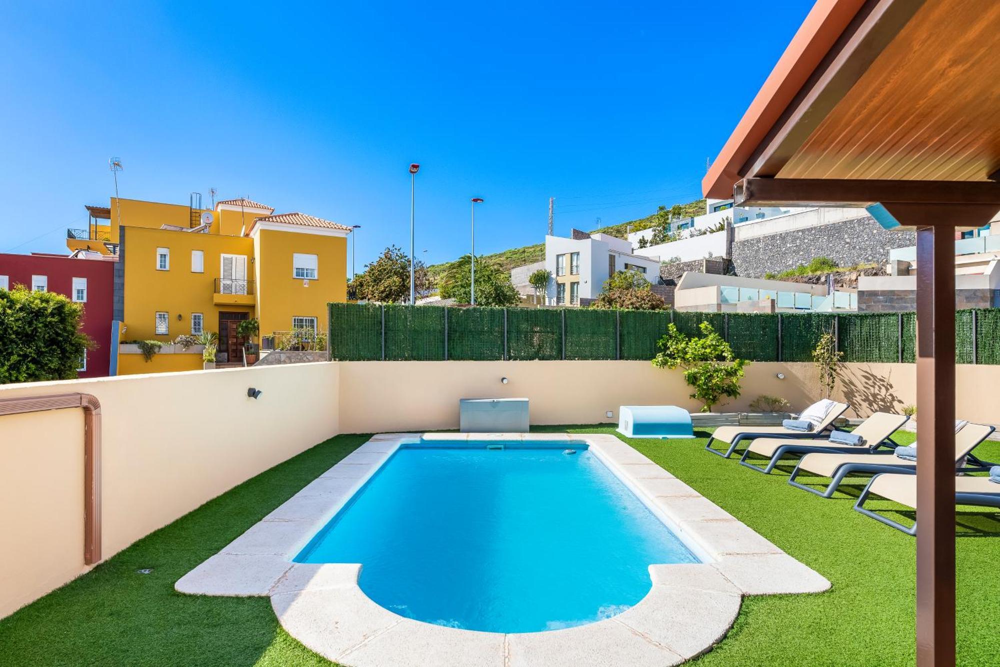 Villa Trueno Refugio De Lujo Con Piscina Climatizada Y Vistas Канделария Экстерьер фото