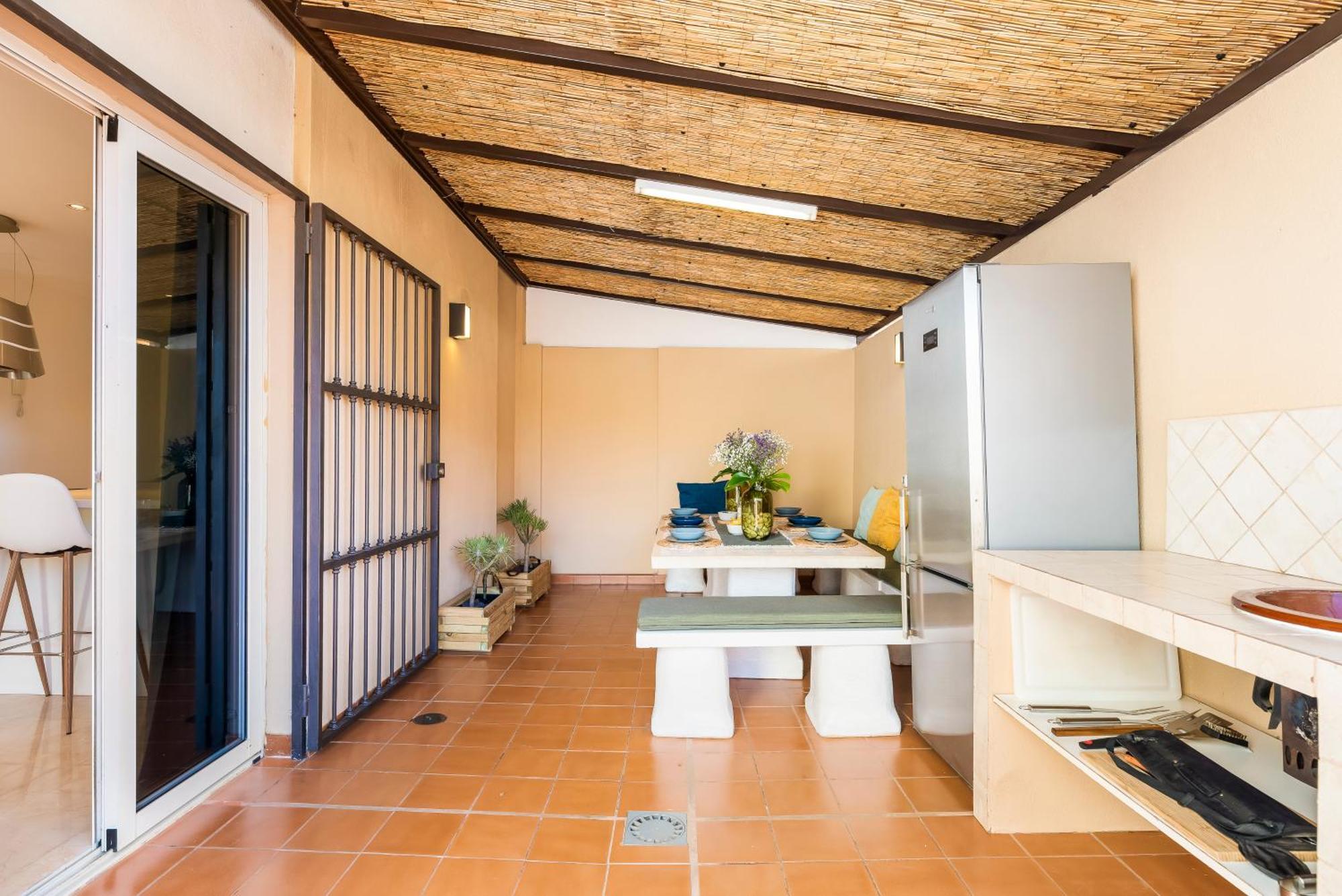 Villa Trueno Refugio De Lujo Con Piscina Climatizada Y Vistas Канделария Экстерьер фото